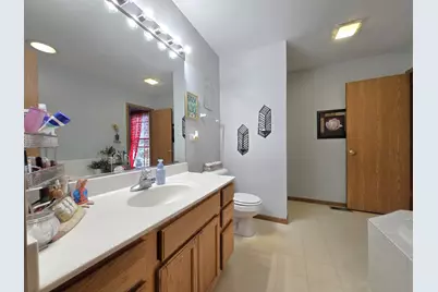 504 Cartwright Trail, McHenry, IL 60050 - Photo 13