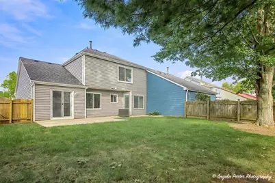 1240 Huntington Drive, Mundelein, IL 60060 - Photo 29