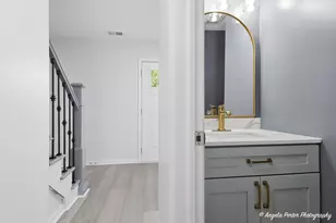 1240 Huntington Dr, Mundelein, IL 60060 - Photo 19