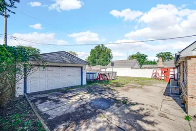 8930 Saratoga Drive, Bridgeview, IL 60455 - Photo 25
