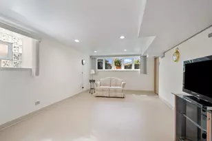 4933 N Sayre Ave, Chicago, IL 60656 - Photo 23