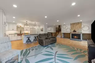 15423 Michaele Dr, Oak Forest, IL 60452 - Photo 9