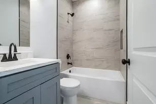 4623 S Prairie Ave, Chicago, IL 60653 - Photo 13