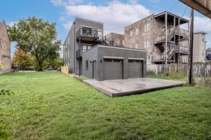 4623 S Prairie Ave, Chicago, IL 60653 - Photo 3