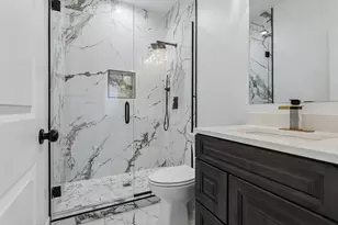 4623 S Prairie Ave, Chicago, IL 60653 - Photo 9