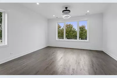 4623 S Prairie Avenue, Chicago, IL 60653 - Photo 11