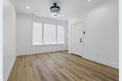 4623 S Prairie Avenue, Chicago, IL 60653 - Photo 5