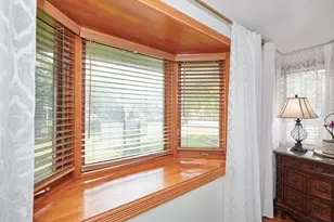 9041 Delphia Ave, Des Plaines, IL 60016 - Photo 17