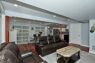 9041 Delphia Avenue, Des Plaines, IL 60016 - Photo 41