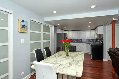 9041 Delphia Avenue, Des Plaines, IL 60016 - Photo 39