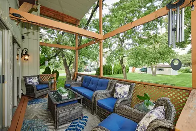 9041 Delphia Avenue, Des Plaines, IL 60016 - Photo 49