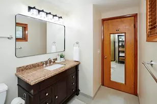 9041 Delphia Ave, Des Plaines, IL 60016 - Photo 19