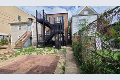 3450 S Leavitt Street, Chicago, IL 60608 - Photo 3