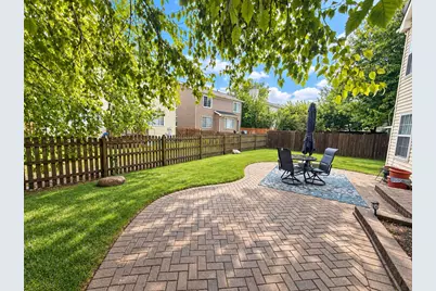 713 Crossland Drive, Grayslake, IL 60030 - Photo 13