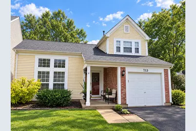 713 Crossland Drive, Grayslake, IL 60030 - Photo 1