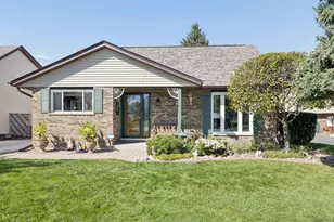 13050 S Spencer Ct, Alsip, IL 60803 - Photo 1