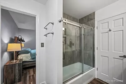 125 W Middle Street, South Elgin, IL 60177 - Photo 15