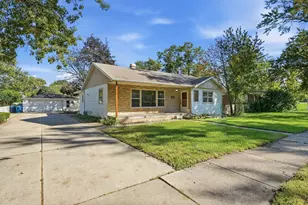 3443 Phillips Ave, Steger, IL 60475 - Photo 1