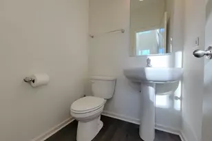1270 Lakepointe Dr, Schaumburg, IL 60173 - Photo 9