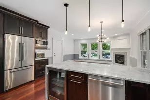 3713 N Ashland Ave, Chicago, IL 60613 - Photo 9