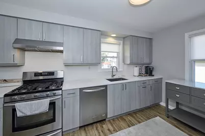 8835 National Avenue, Morton Grove, IL 60053 - Photo 11