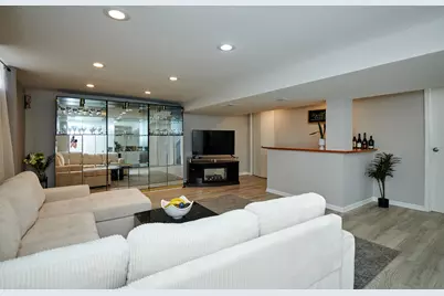 8835 National Avenue, Morton Grove, IL 60053 - Photo 31
