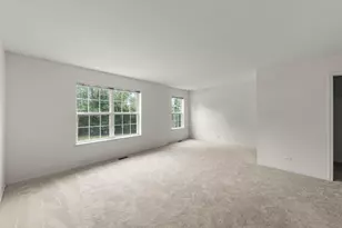 2741 Cobblestone Dr, Crystal Lake, IL 60012 - Photo 19