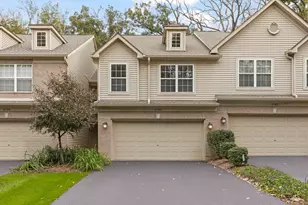 2741 Cobblestone Dr, Crystal Lake, IL 60012 - Photo 1