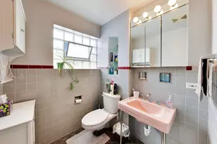 8110 W Addison St, Chicago, IL 60634 - Photo 15