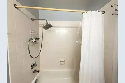 70 W Huron Street #802, Chicago, IL 60654 - Photo 27