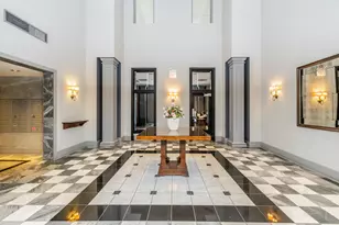 70 W Huron St, Chicago, IL 60654 - Photo 5