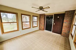4165 Black Diamond Rd, Nashville, IL 62263 - Photo 13