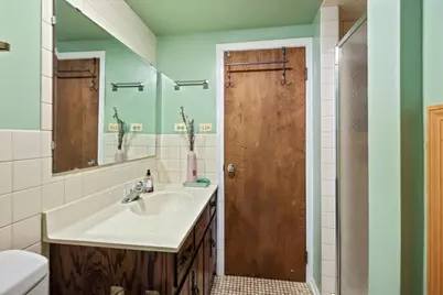 6645 Sheffield Lane, Willowbrook, IL 60527 - Photo 17