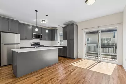 3224 N Kilbourn Avenue #11, Chicago, IL 60641 - Photo 5