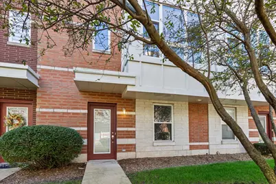 3224 N Kilbourn Avenue #11, Chicago, IL 60641 - Photo 1