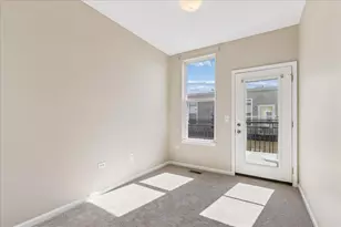 3224 N Kilbourn Ave, Chicago, IL 60641 - Photo 11