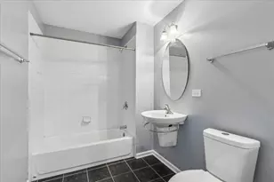 3224 N Kilbourn Ave, Chicago, IL 60641 - Photo 15