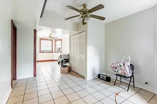 6243 S Wood St, Chicago, IL 60636 - Photo 11