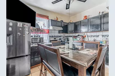 6243 S Wood Street, Chicago, IL 60636 - Photo 7