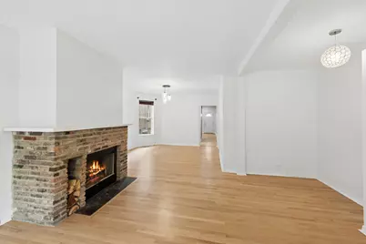 2653 W Walton Street #1, Chicago, IL 60622 - Photo 5