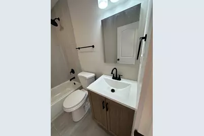 5306 N Cumberland Avenue #212, Chicago, IL 60656 - Photo 11