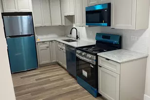 5306 N Cumberland Ave, Chicago, IL 60656 - Photo 3