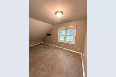 2276 Manchester Road, Wheaton, IL 60187 - Photo 9