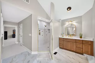 4020 White Eagle Dr, Naperville, IL 60564 - Photo 39