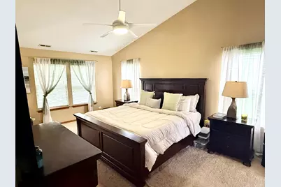 16150 Laurel Oak Drive, Crest Hill, IL 60403 - Photo 13