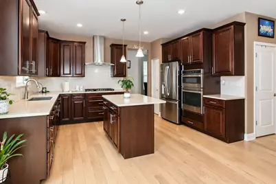 83 Stockholm Avenue, Volo, IL 60041 - Photo 5