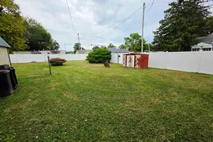 234 N Cherry St, Centralia, IL 62801 - Photo 35