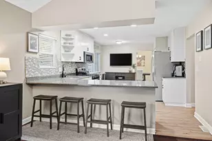 21 N Walnut Ct, Streamwood, IL 60107 - Photo 15