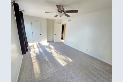 403 Trenton Court, Aurora, IL 60504 - Photo 13