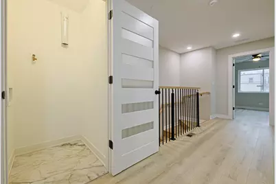 5837 W Iowa Street, Chicago, IL 60651 - Photo 27
